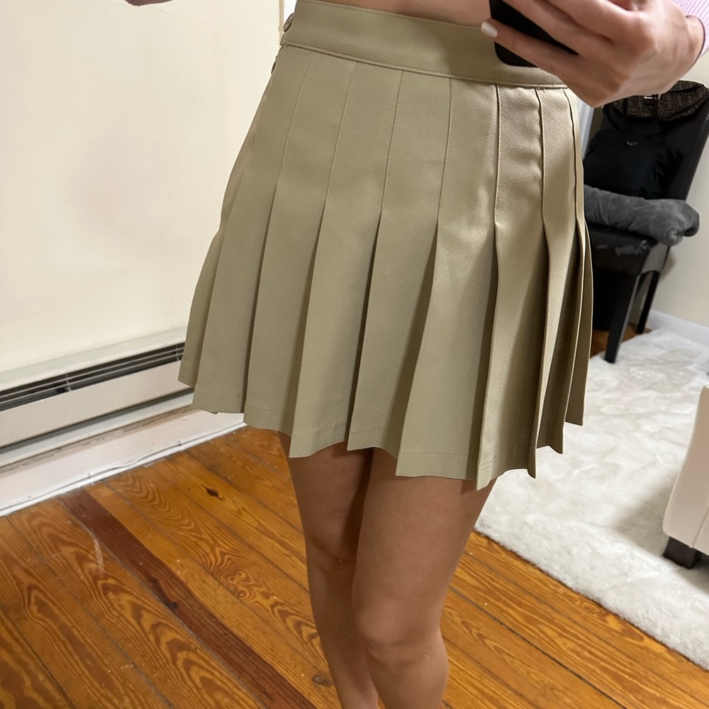 Los Angeles Apparel tennis skirt in Taupe